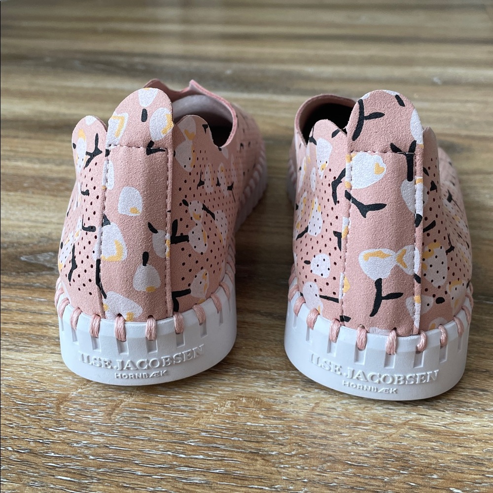 Ilse Jacobsen Hornak Tulip Perforated Flats in Rose NWOT - Picture 9 of 11